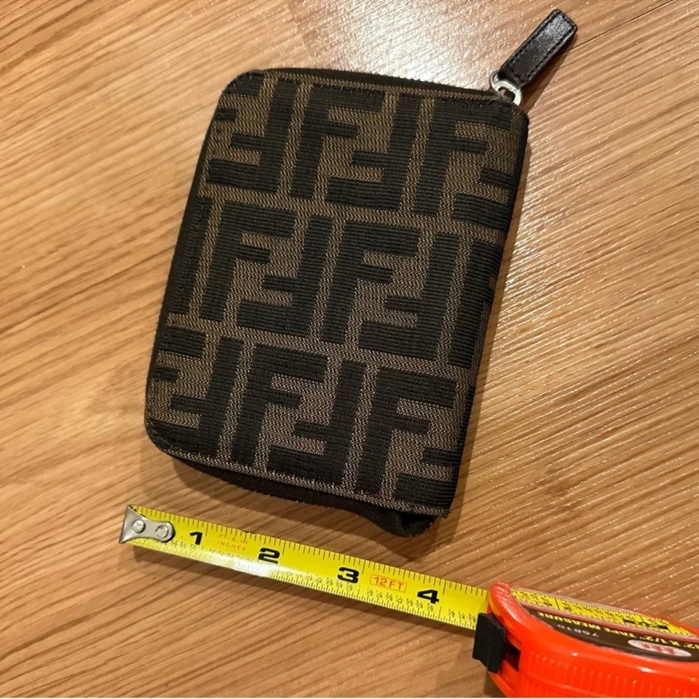 Fendi ff zucca